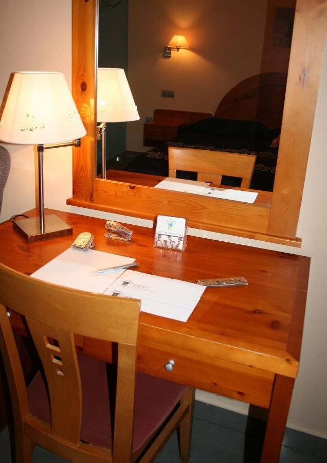 El Pinche De Oro Hotel